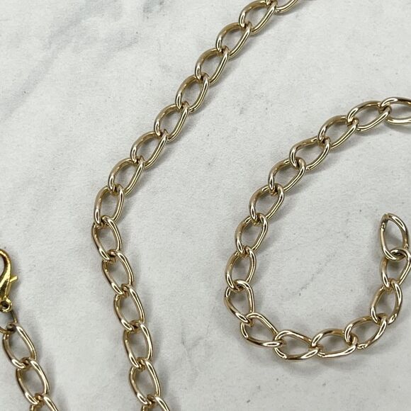 Skinny Gold Tone Dainty Chain Link Belt XS/S ✨ - Picture 8 of 9